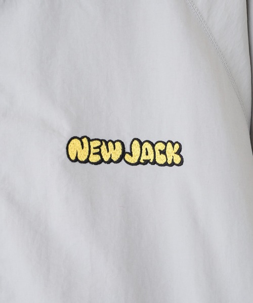in the attic(インジアティック)の「NEW JACK DJナイロントラックジャケット(ナイロンジャケット・メンズ・ライトグレー/ブラック・L/M)」の8枚目の写真