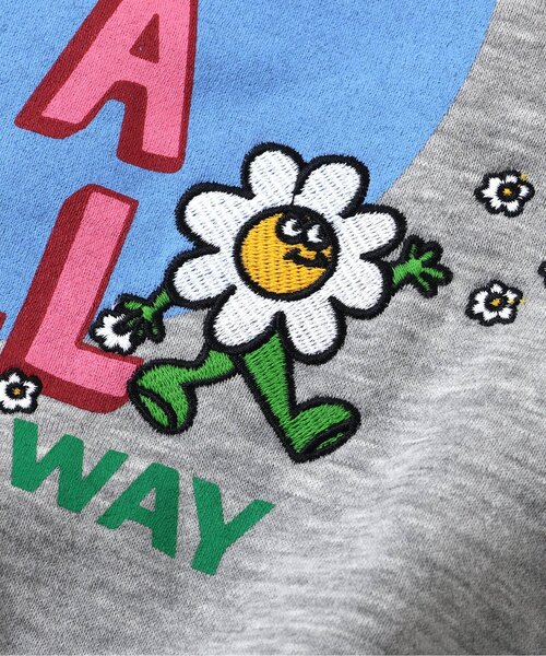 BREEZE（ブリーズ）の「【リンク/裏起毛】あったかバリエーショントレーナー_ジュニア対応（スウェット・キッズ・ピンク/グレー/オフホワイト/アイボリー・80/90/100/110/120/130/140）」の10枚目の写真