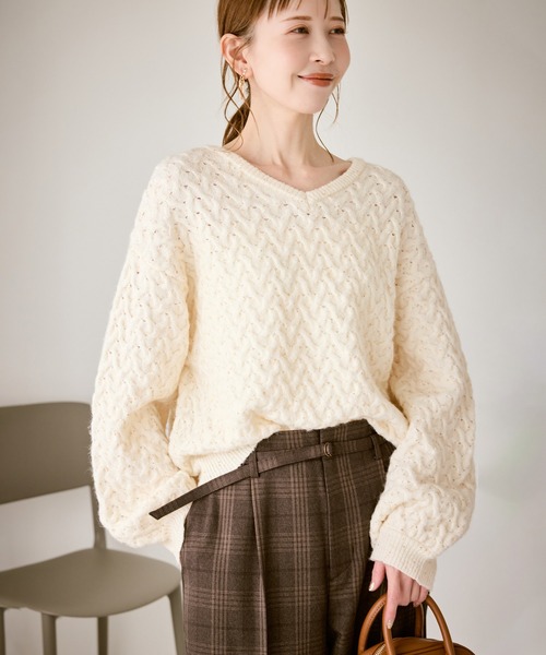 ROPE' PICNIC（ロペピクニック）の「ミニフラワースパンコールニット（ニット/セーター・レディース・キナリ/ブルー/ブラック・FREE）」の2枚目の写真