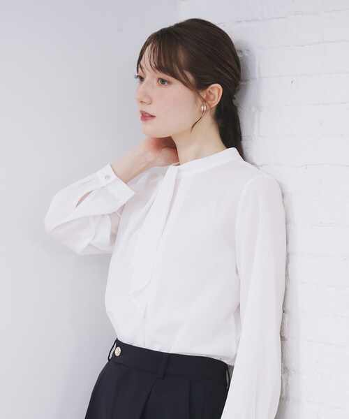 index(インデックス)の「ボウタイタックブラウス【洗濯機OK/防シワ】《XS~3L》(シャツ/ブラウス・レディース・ナチュラル/オフホワイト/ネイビー・44/42/40/38/36/34)」の22枚目の写真