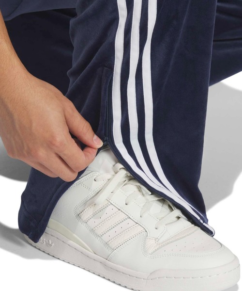 adidas(アディダス)の「adidas FB TP VELOUR / アディダス ファイヤーバード トラックパンツ ベロア(その他パンツ・メンズ・ネイビー・M/L/XXL/XL/S)」の6枚目の写真