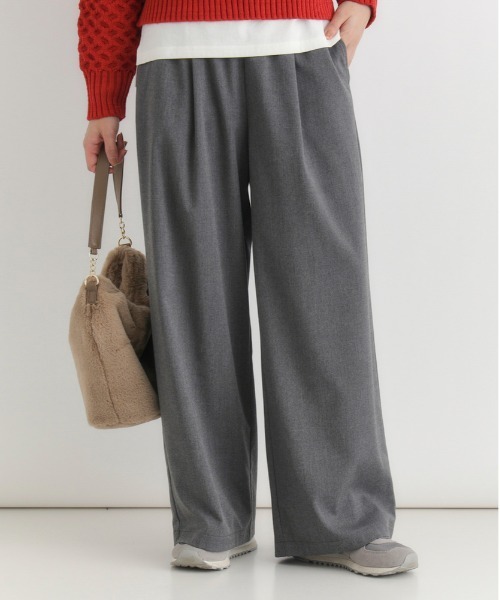 Right-on（ライトオン）の「【HONEYSUCKLE ROSE】裏起毛イージーワイドパンツ (スタイリッシュシルエット / タックデザイン / 保温性抜群)（その他パンツ・レディース・グレー/ブラック・M/L/S）」の21枚目の写真