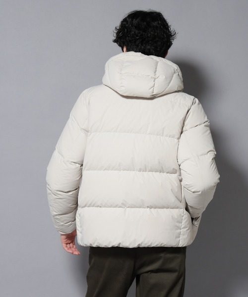 NANO universe（ナノユニバース）の「anewdown(R)フルダルステッチフーデット撥水ダウン（ダウンジャケット/コート・メンズ・ブラック/ライトベージュ/ネイビー・M/S/L）」の9枚目の写真