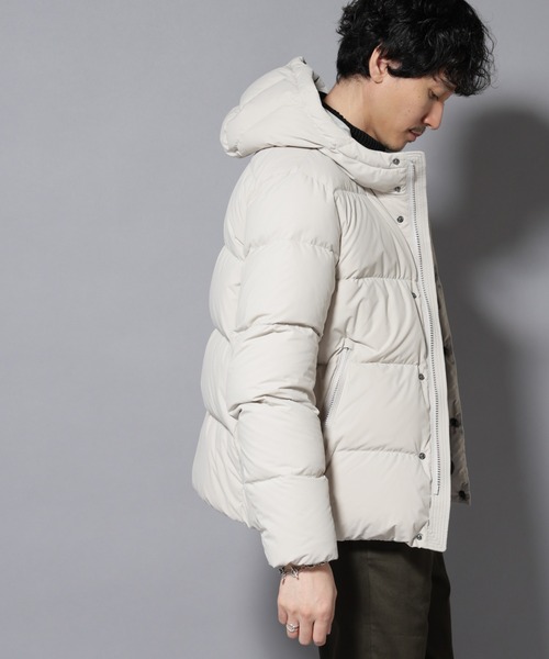 NANO universe（ナノユニバース）の「anewdown(R)フルダルステッチフーデット撥水ダウン（ダウンジャケット/コート・メンズ・ブラック/ライトベージュ/ネイビー・M/S/L）」の8枚目の写真