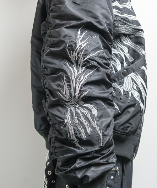 BACKSTAGE PASS（バックステージパス）の「CRIMSON GHOST MA-1