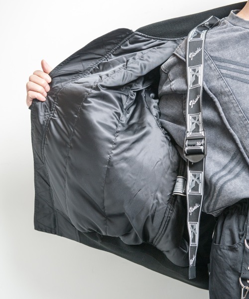 BACKSTAGE PASS（バックステージパス）の「CRIMSON GHOST MA-1