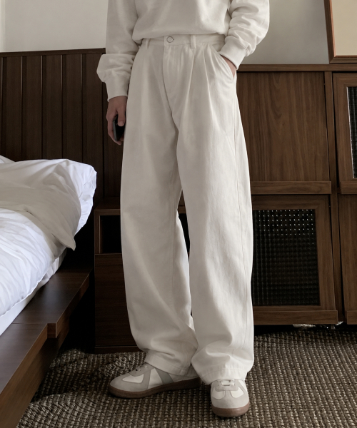HUKE(ヒューク)の「ヴィンテージワイドデニムパンツ(クリーム)(デニムパンツ・メンズ・その他・MEDIUM/LARGE/SMALL)」の1枚目の写真