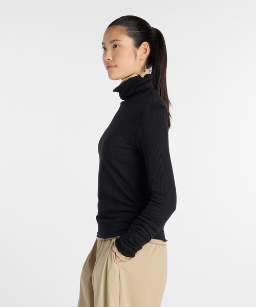 NEW BALANCE(ニューバランス)の「NB GREY カラーブロック長袖トップ(Tシャツ/カットソー・レディース・ブラック/オフホワイト・SMALL/MEDIUM/LARGE/X-LARGE)」の8枚目の写真