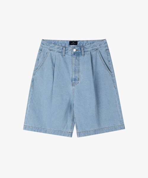 ESN(イーエスエヌ)の「エッセンシャルワンタックデニムショーツライトブルー(その他パンツ・メンズ・その他・LARGE/MEDIUM/X-LARGE)」の3枚目の写真