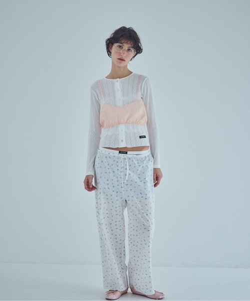 SEA(シー)の「フローラル イージーパンツ(その他パンツ・レディース・ピンク/ホワイト/チャコールグレー・ONE SIZE)」の1枚目の写真
