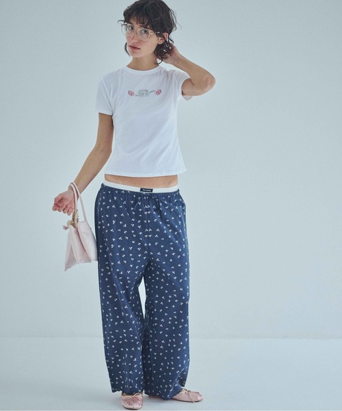SEA(シー)の「フローラル イージーパンツ(その他パンツ・レディース・ピンク/ホワイト/チャコールグレー・ONE SIZE)」の9枚目の写真