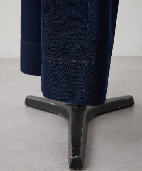 ear PAPILLONNER（イアパピヨネ）の「センターラインデニムパンツ【SUM1 STYLE】（デニムパンツ・レディース・インディゴブルー・FREE）」の11枚目の写真