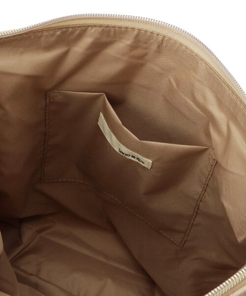 SHOO・LA・RUE（シューラルー）の「【選べる6色】フロントWポケットショルダーバッグ（ショルダーバッグ・レディース・イエロー/ベージュ/ピンク系/グレー/ブルー/ブラック・00）」の21枚目の写真