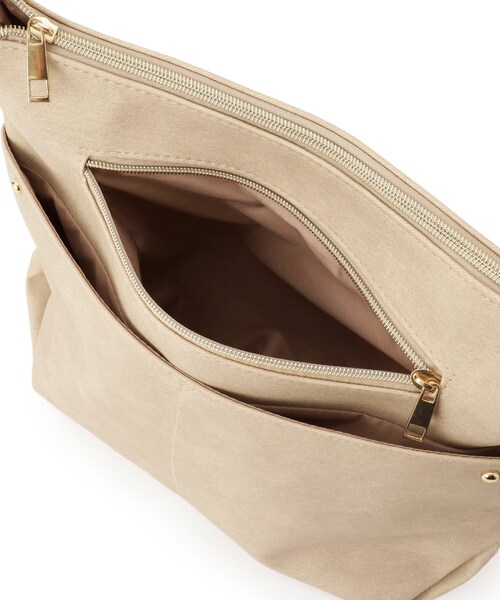 SHOO・LA・RUE（シューラルー）の「【選べる6色】フロントWポケットショルダーバッグ（ショルダーバッグ・レディース・イエロー/ベージュ/ピンク系/グレー/ブルー/ブラック・00）」の22枚目の写真