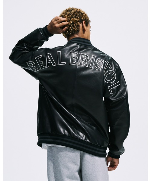 F.C.Real Bristol(エフシーレアルブリストル)の「LEATHER TEAM VARSITY BLOUSON(ブルゾン・メンズ・ブラック・SMALL/MEDIUM/LARGE/X-LARGE/XX-LARGE)」の3枚目の写真