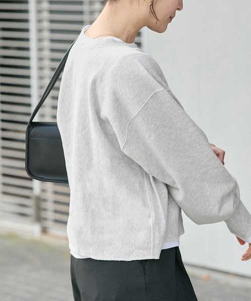 JOURNAL STANDARD（ジャーナルスタンダード）の「JS カレッジ クロップドスウェット（スウェット・レディース・ブラウン/グレー/ブラック系その他・FREE）」の17枚目の写真