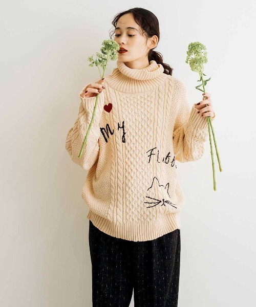MEDE19F(メデジュウキュウ)の「MEDE19F 刺繍入りアランニットタートル(ニット/セーター・レディース・アイボリー/ブラック・LL/L/M)」の20枚目の写真