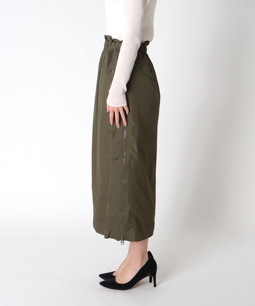 Jines（ジネス）の「サイドファスナープリーツスカート（スカート・レディース・ブラック/カーキ・38）」の4枚目の写真