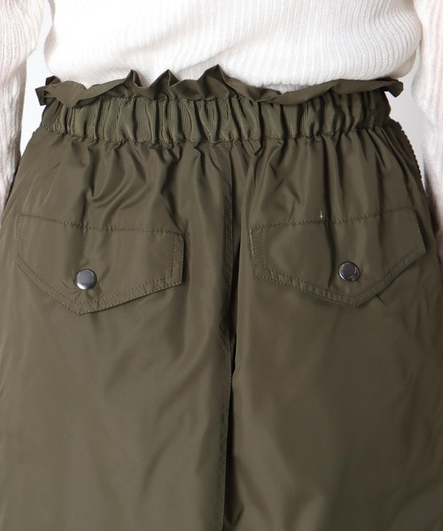 Jines（ジネス）の「サイドファスナープリーツスカート（スカート・レディース・ブラック/カーキ・38）」の9枚目の写真