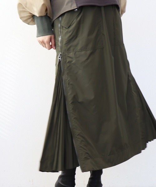 Jines（ジネス）の「サイドファスナープリーツスカート（スカート・レディース・ブラック/カーキ・38）」の22枚目の写真