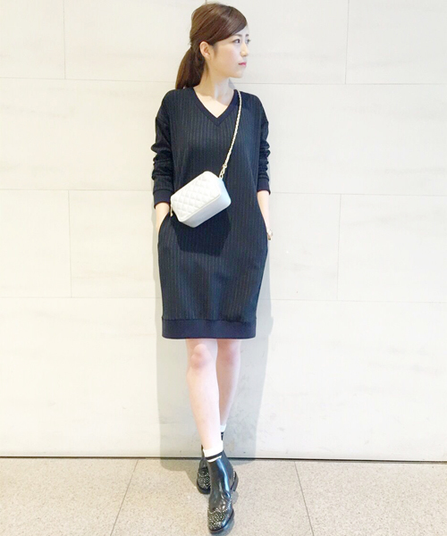 LOUNGEDRESS(ラウンジドレス)の「2WAYレザーポッシェバッグ(ショルダーバッグ・レディース・シルバー/ゴールド/ブラック・フリ-)」の15枚目の写真