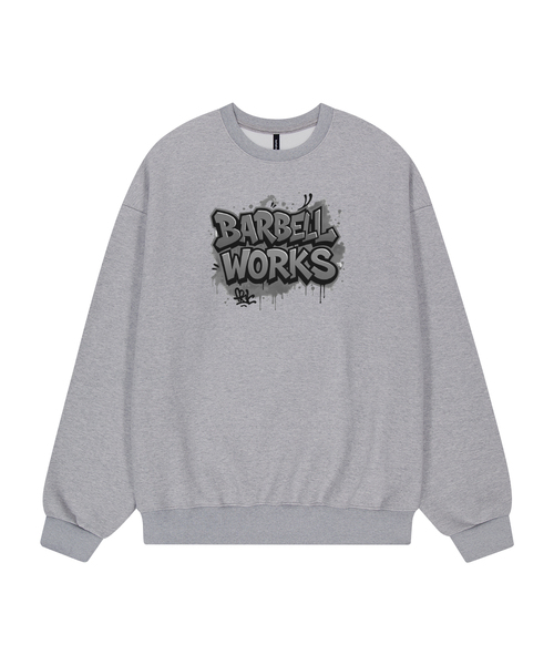 BARBELLWORKS(バーベルワークス)の「グラフィティヘビーゴ中量二重地スウェット(スウェット・メンズ・ブラック/グレー・LARGE/X-LARGE)」の2枚目の写真