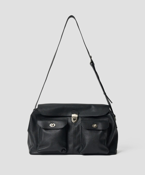 TTUDEMENT(トュードメント)の「FLAP POCKET SATCHEL BAG BLACK(ショルダーバッグ・レディース・その他・FREE)」の1枚目の写真