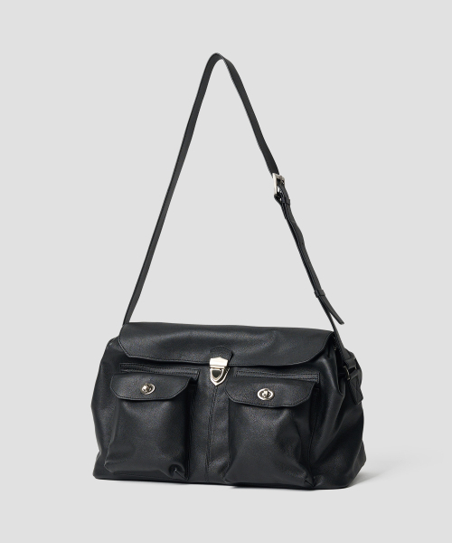 TTUDEMENT(トュードメント)の「FLAP POCKET SATCHEL BAG BLACK(ショルダーバッグ・レディース・その他・FREE)」の3枚目の写真