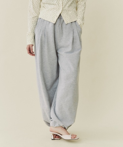 FUULLY STUDIO（フーリィーステューディオ）の「ドロストワイドスウェットパンツ（スウェットパンツ・レディース・グレー/アイボリー・FREE）」の13枚目の写真