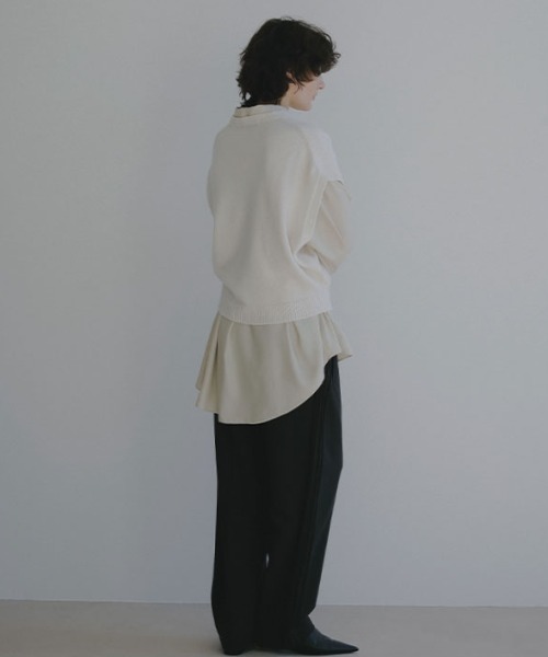 ETRE TOKYO（エトレトウキョウ）の「ウールカシミヤスリーブレスニットプルオーバー（ニット/セーター・レディース・オフホワイト/ブルー/キャメル・FREE）」の15枚目の写真