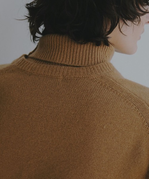 ETRE TOKYO（エトレトウキョウ）の「ウールカシミヤスリーブレスニットプルオーバー（ニット/セーター・レディース・オフホワイト/ブルー/キャメル・FREE）」の7枚目の写真
