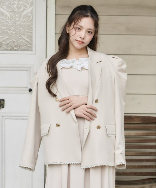 Olu.（オルドット）の「パフスリーブレースジャケット（テーラードジャケット・レディース・ベージュ/ネイビー/グレー・FREE）」の2枚目の写真