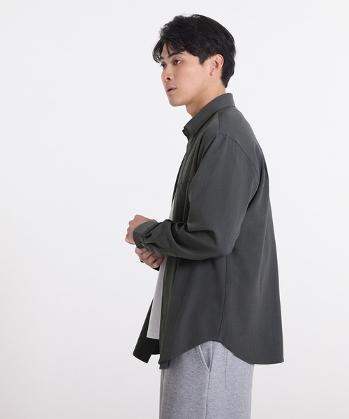 coca（coca）（コカ）の「ヘリンボーンリラックス長袖シャツ（シャツ/ブラウス・メンズ・グレイッシュベージュ/チャコール・L/M/XL）」の4枚目の写真