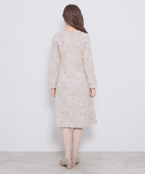 index（インデックス）の「ミックスツィードフレアワンピース【洗える/イージーアイロン/ストレッチ】《S～3L》（ワンピース・レディース・ブラック系3/ホワイト系6/ベージュ系3・44/36/38/40/42）」の18枚目の写真