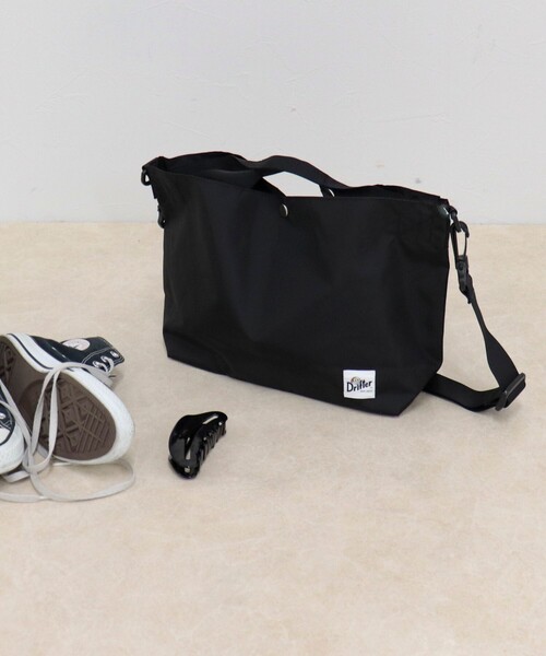 fredy emue（フレディエミュ）の「【Drifter/ドリフター】CARRY ALL BAG（ショルダーバッグ・レディース・パープル/ライトブルー/ブラック/ブラック系その他2/ブラウン・FREE）」の2枚目の写真