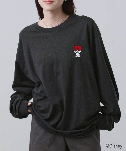 Disney(ディズニー)の「【Disney/ディズニー】【別注デザイン】ベイマックス ワッペン刺繍 ビッグシルエット 長袖Tシャツ(Tシャツ/カットソー・メンズ・スミクロ/オートミール・S/M/L/XL)」の11枚目の写真