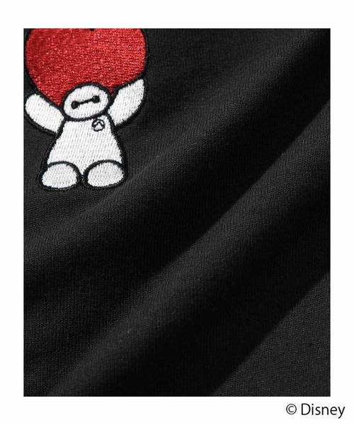 Disney(ディズニー)の「【Disney/ディズニー】【別注デザイン】ベイマックス ワッペン刺繍 ビッグシルエット 長袖Tシャツ(Tシャツ/カットソー・メンズ・スミクロ/オートミール・S/M/L/XL)」の8枚目の写真