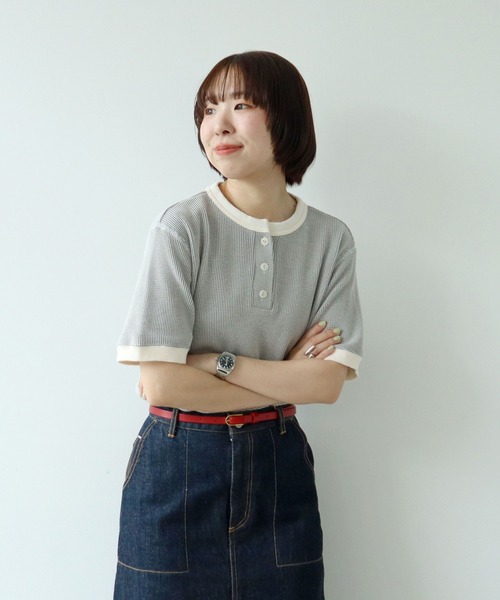 PAR ICI（パーリッシィ）の「タックワッフル ヘンリーネック半袖カットソー（Tシャツ/カットソー・レディース・ネイビー/オレンジ/グレー・FREE）」の14枚目の写真