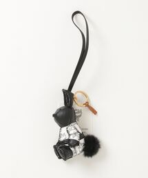 MCM（エムシーエム）の「Aren テコンドー ラビット チャーム - ヴィセトス（キーホルダー）」