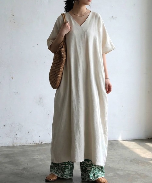 antiqua（アンティカ）の「リネンタッチ フレンチスリーブ ワンピース（ワンピース・レディース・ブラック/ブラウン系その他/チャコールグレー/ナチュラル/レッド・P/R）」の4枚目の写真