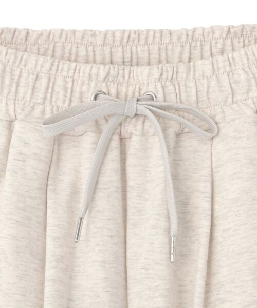 Green　Parks（グリーンパークス）の「コクーンシルエットスウェットパンツ（その他パンツ・レディース・ホワイト系その他/チャコールグレー・FREE）」の13枚目の写真