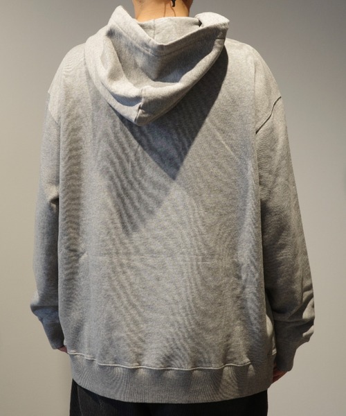 MM6 SWEATSHIRT（スウェット）｜MM6 Maison Margiela（ｴﾑｴﾑｼｯｸｽ ﾒｿﾞﾝ