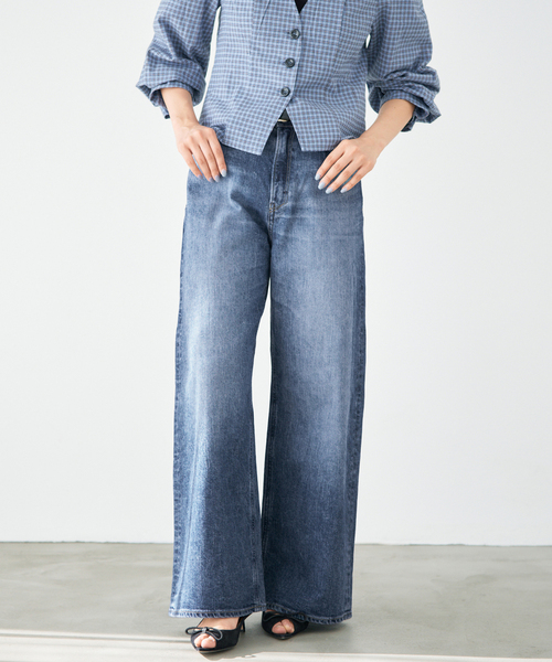 IENA(イエナ)の「YANUK/ヤヌーク 別注 MARY Baggy straight デニムパンツ 57162501(デニムパンツ・レディース・ブルー・26/25/24/23/22)」の3枚目の写真