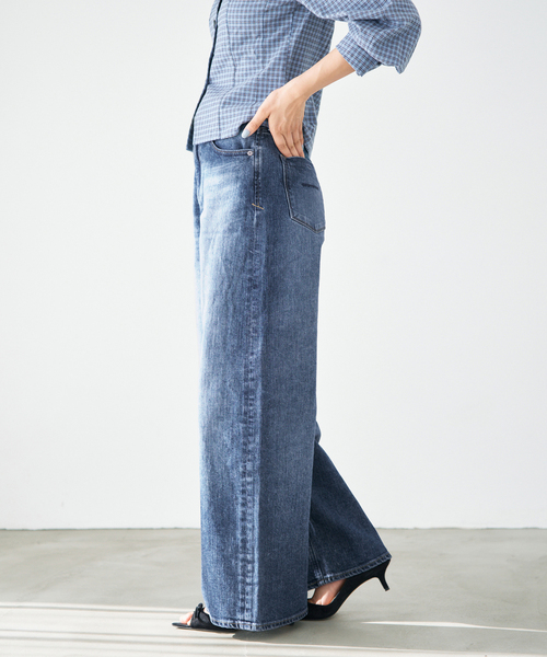 IENA(イエナ)の「YANUK/ヤヌーク 別注 MARY Baggy straight デニムパンツ 57162501(デニムパンツ・レディース・ブルー・26/25/24/23/22)」の4枚目の写真