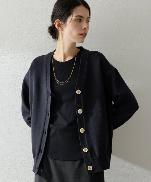 Whim Gazette（ウィムガゼット）の「ボタンカーディガン（カーディガン/ボレロ・レディース・ブラック/グレイッシュベージュ・FREE）」の3枚目の写真