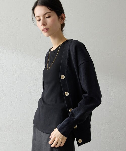 Whim Gazette（ウィムガゼット）の「ボタンカーディガン（カーディガン/ボレロ・レディース・ブラック/グレイッシュベージュ・FREE）」の6枚目の写真