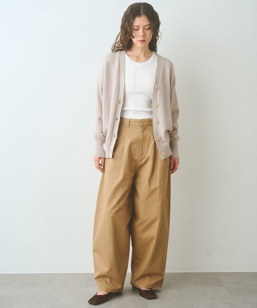 Whim Gazette（ウィムガゼット）の「ボタンカーディガン（カーディガン/ボレロ・レディース・ブラック/グレイッシュベージュ・FREE）」の20枚目の写真