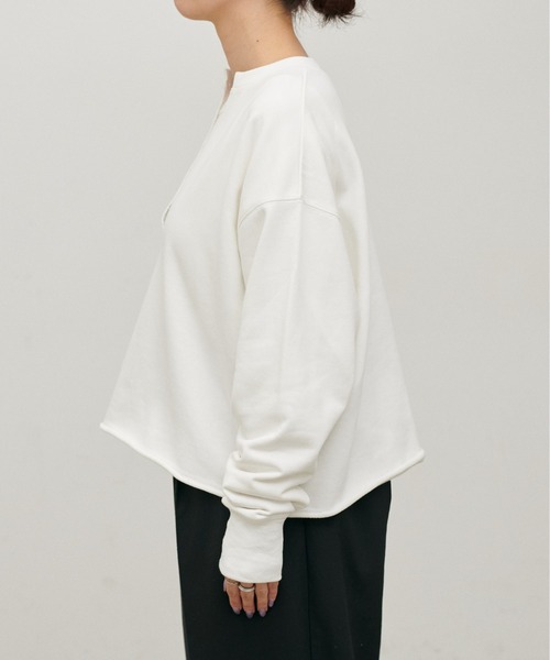 LARUTA(ラルータ)の「【LARUTA】断ち切りスキッパー裏毛プルオーバー(Tシャツ/カットソー・レディース・グレー/チャコールグレー/ライム/オフホワイト・FREE)」の18枚目の写真