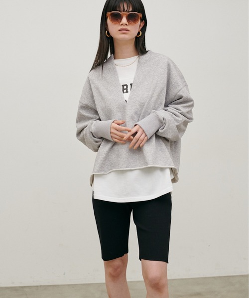 LARUTA(ラルータ)の「【LARUTA】断ち切りスキッパー裏毛プルオーバー(Tシャツ/カットソー・レディース・グレー/チャコールグレー/ライム/オフホワイト・FREE)」の22枚目の写真