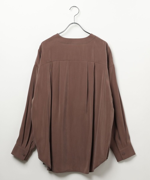 LEPSIM(レプシィム)の「フィブリルVブラウス 640877(シャツ/ブラウス・レディース・ブラウン/ブラック/グレイッシュベージュ・FREE)」の10枚目の写真